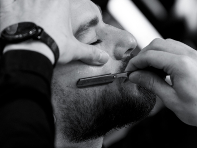 Quels produits utiliser pour une barbe longue bien hydratée